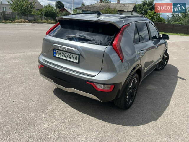 Серый Киа Niro, объемом двигателя 0 л и пробегом 40 тыс. км за 25777 $, фото 4 на Automoto.ua