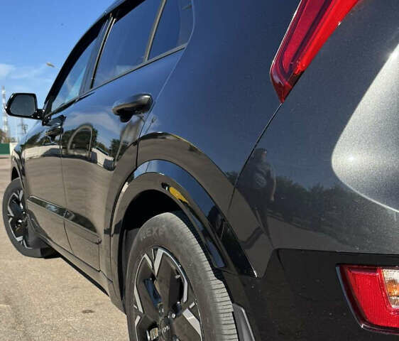 Серый Киа Niro, объемом двигателя 0 л и пробегом 32 тыс. км за 24800 $, фото 15 на Automoto.ua