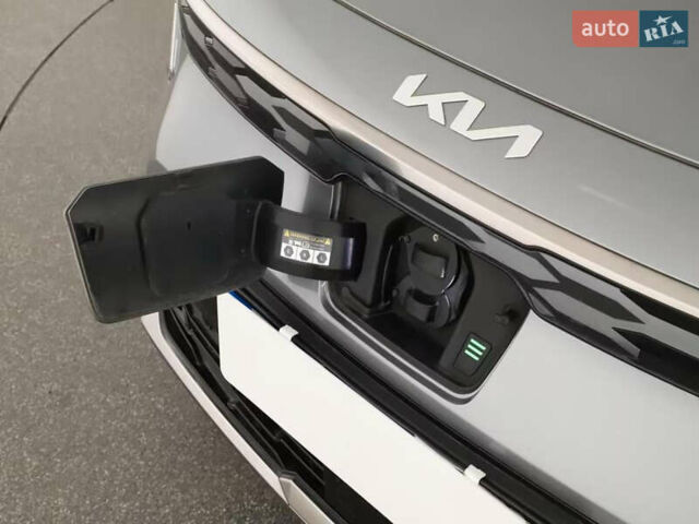 Сірий Кіа Niro, об'ємом двигуна 0 л та пробігом 40 тис. км за 26950 $, фото 1 на Automoto.ua