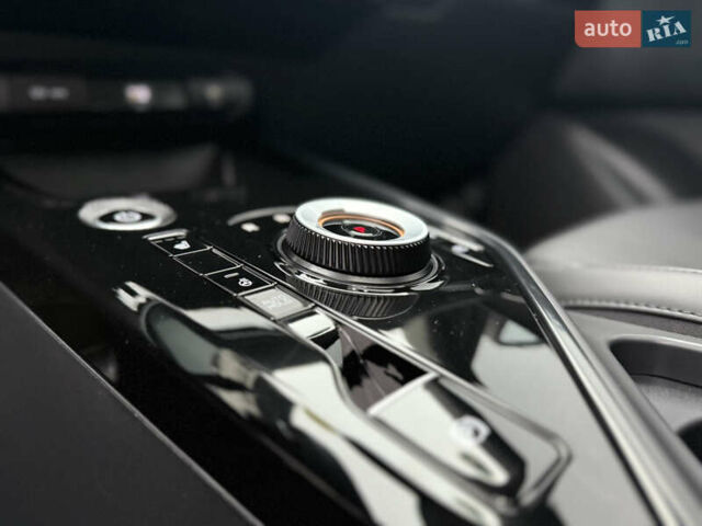 Серый Киа Niro, объемом двигателя 0 л и пробегом 54 тыс. км за 26700 $, фото 69 на Automoto.ua
