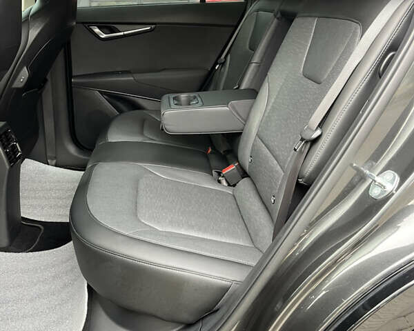 Сірий Кіа Niro, об'ємом двигуна 0 л та пробігом 43 тис. км за 25800 $, фото 40 на Automoto.ua