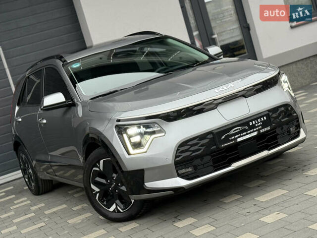 Серый Киа Niro, объемом двигателя 0 л и пробегом 54 тыс. км за 26700 $, фото 21 на Automoto.ua