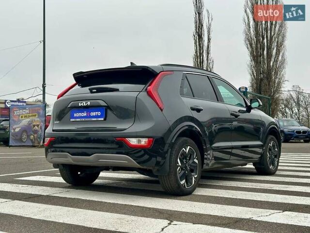 Серый Киа Niro, объемом двигателя 0 л и пробегом 8 тыс. км за 24900 $, фото 4 на Automoto.ua
