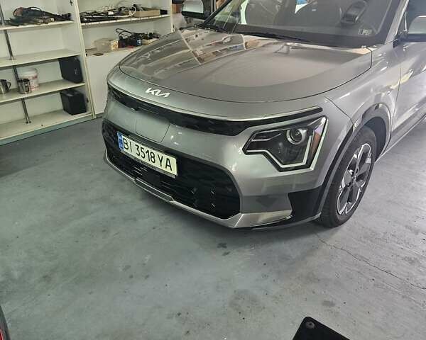 Серый Киа Niro, объемом двигателя 0 л и пробегом 26 тыс. км за 23000 $, фото 10 на Automoto.ua