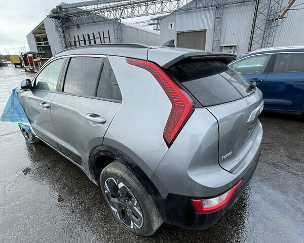Сірий Кіа Niro, об'ємом двигуна 0 л та пробігом 46 тис. км за 14000 $, фото 2 на Automoto.ua