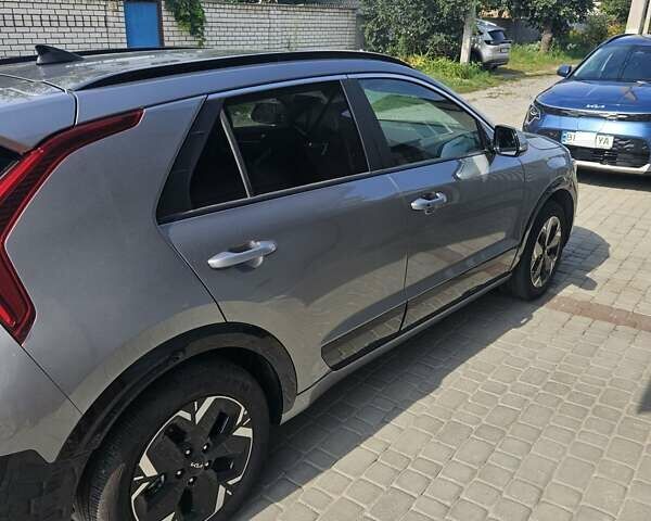 Серый Киа Niro, объемом двигателя 0 л и пробегом 26 тыс. км за 23000 $, фото 3 на Automoto.ua