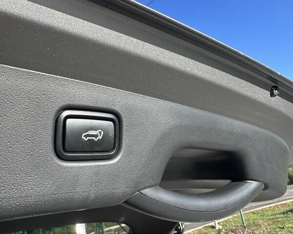 Сірий Кіа Niro, об'ємом двигуна 0 л та пробігом 36 тис. км за 23999 $, фото 17 на Automoto.ua