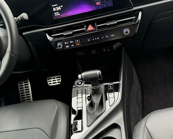Сірий Кіа Niro, об'ємом двигуна 1.58 л та пробігом 52 тис. км за 23700 $, фото 17 на Automoto.ua