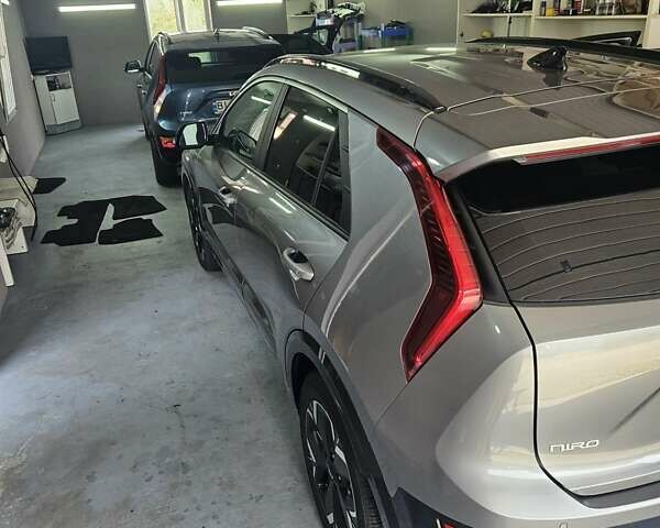 Серый Киа Niro, объемом двигателя 0 л и пробегом 26 тыс. км за 23000 $, фото 12 на Automoto.ua