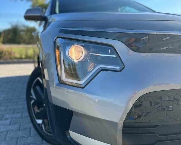Сірий Кіа Niro, об'ємом двигуна 0 л та пробігом 36 тис. км за 23999 $, фото 2 на Automoto.ua