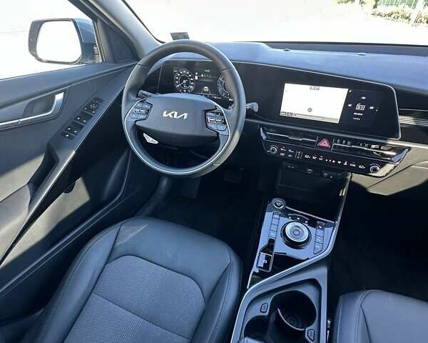Серый Киа Niro, объемом двигателя 0 л и пробегом 36 тыс. км за 23999 $, фото 35 на Automoto.ua