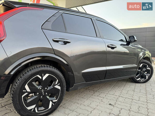Серый Киа Niro, объемом двигателя 0 л и пробегом 80 тыс. км за 23750 $, фото 16 на Automoto.ua