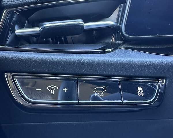 Сірий Кіа Niro, об'ємом двигуна 0 л та пробігом 36 тис. км за 23999 $, фото 38 на Automoto.ua