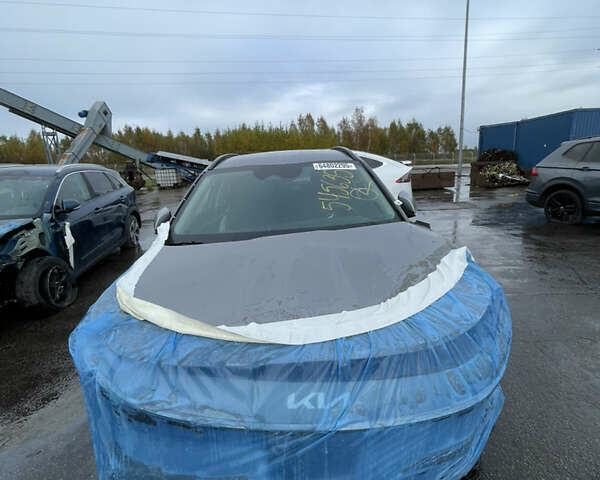 Сірий Кіа Niro, об'ємом двигуна 0 л та пробігом 46 тис. км за 14000 $, фото 5 на Automoto.ua