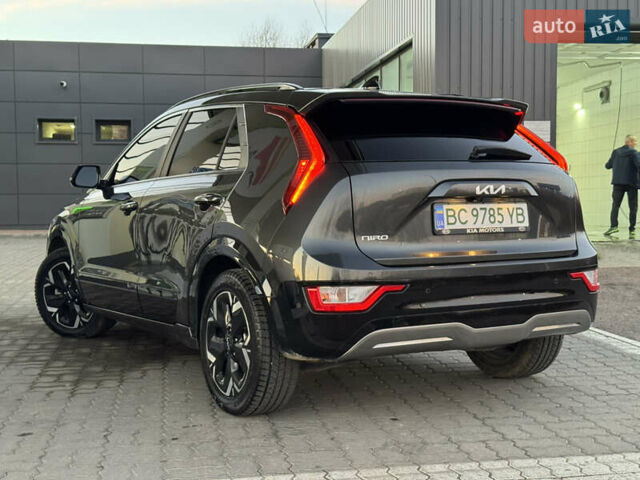 Серый Киа Niro, объемом двигателя 0 л и пробегом 80 тыс. км за 23750 $, фото 22 на Automoto.ua