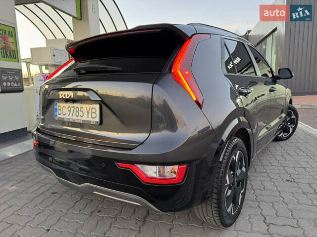 Серый Киа Niro, объемом двигателя 0 л и пробегом 80 тыс. км за 23750 $, фото 18 на Automoto.ua