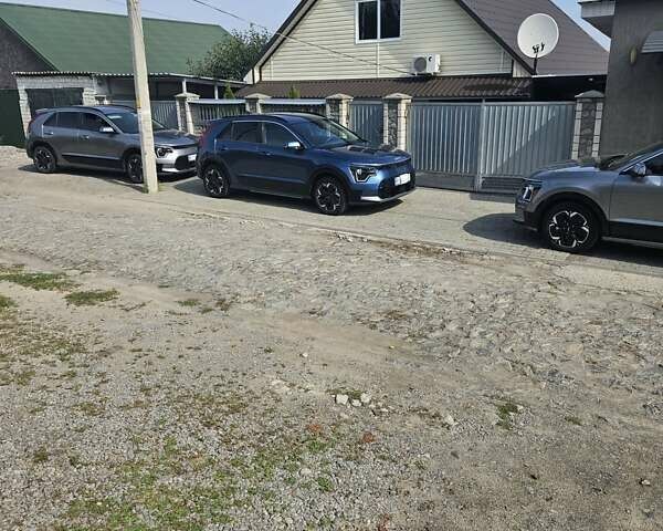 Серый Киа Niro, объемом двигателя 0 л и пробегом 26 тыс. км за 23000 $, фото 32 на Automoto.ua