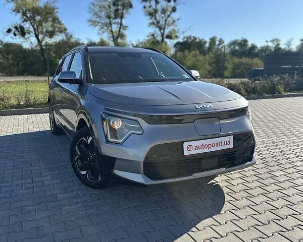Серый Киа Niro, объемом двигателя 0 л и пробегом 36 тыс. км за 23999 $, фото 2 на Automoto.ua