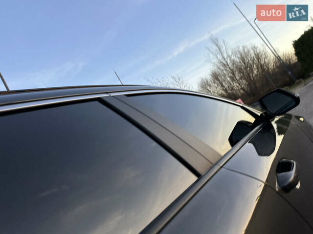 Серый Киа Niro, объемом двигателя 0 л и пробегом 80 тыс. км за 23750 $, фото 55 на Automoto.ua