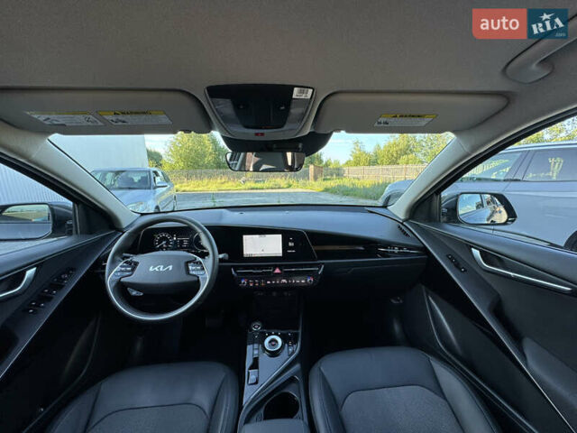 Серый Киа Niro, объемом двигателя 0 л и пробегом 26 тыс. км за 23800 $, фото 14 на Automoto.ua