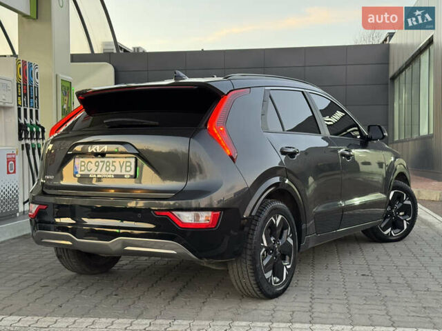 Серый Киа Niro, объемом двигателя 0 л и пробегом 80 тыс. км за 23750 $, фото 53 на Automoto.ua
