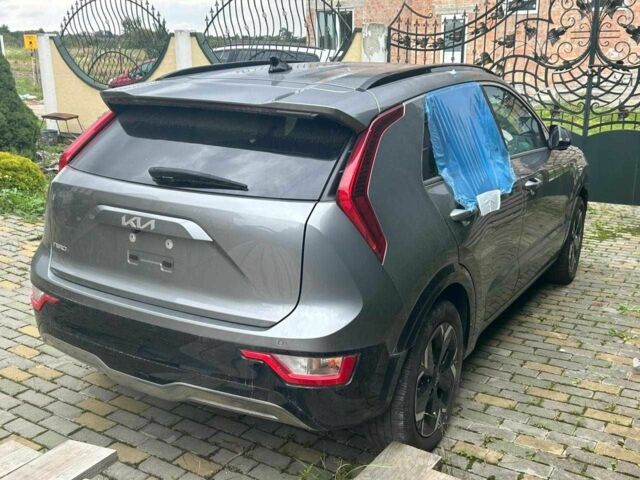 Сірий Кіа Niro, об'ємом двигуна 0 л та пробігом 59 тис. км за 10700 $, фото 3 на Automoto.ua