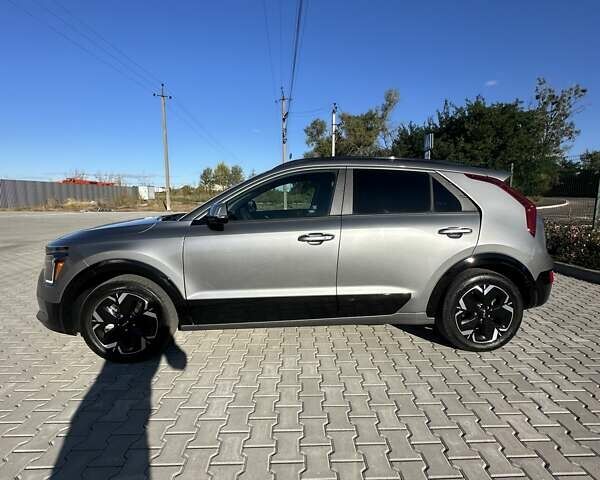 Серый Киа Niro, объемом двигателя 0 л и пробегом 36 тыс. км за 23999 $, фото 5 на Automoto.ua