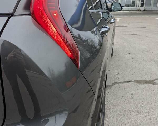 Серый Киа Niro, объемом двигателя 0 л и пробегом 29 тыс. км за 25900 $, фото 18 на Automoto.ua