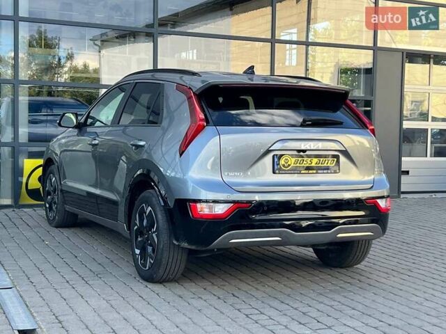Серый Киа Niro, объемом двигателя 0 л и пробегом 40 тыс. км за 22900 $, фото 4 на Automoto.ua