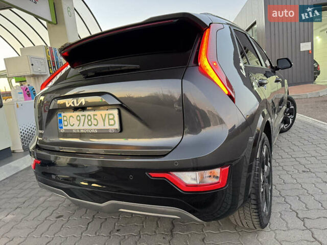 Серый Киа Niro, объемом двигателя 0 л и пробегом 80 тыс. км за 23750 $, фото 52 на Automoto.ua