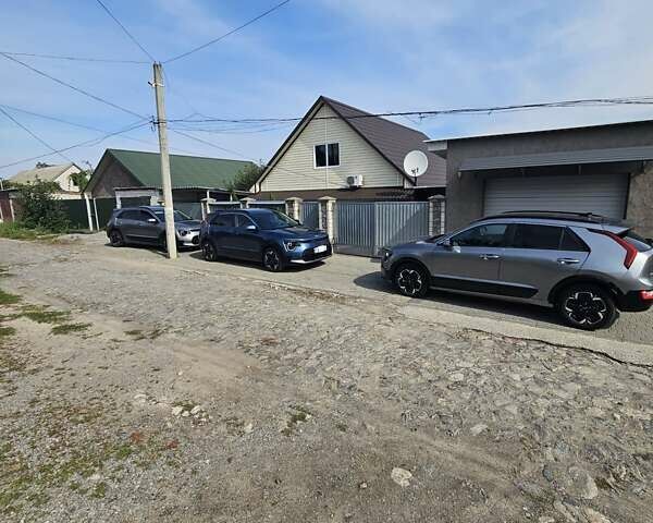 Серый Киа Niro, объемом двигателя 0 л и пробегом 26 тыс. км за 23000 $, фото 41 на Automoto.ua