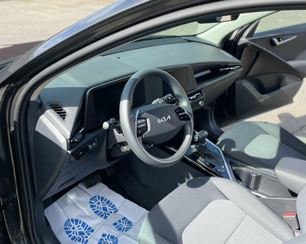 Сірий Кіа Niro, об'ємом двигуна 1.58 л та пробігом 4 тис. км за 23500 $, фото 18 на Automoto.ua