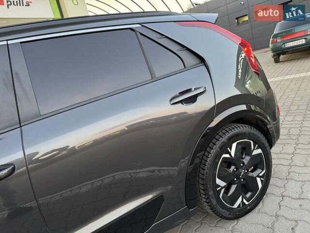 Серый Киа Niro, объемом двигателя 0 л и пробегом 80 тыс. км за 23750 $, фото 54 на Automoto.ua