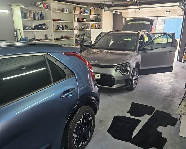 Серый Киа Niro, объемом двигателя 0 л и пробегом 26 тыс. км за 23000 $, фото 16 на Automoto.ua