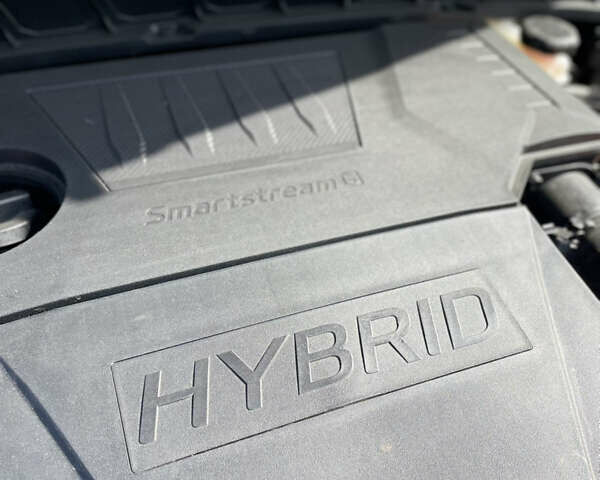 Сірий Кіа Niro, об'ємом двигуна 1.58 л та пробігом 4 тис. км за 23500 $, фото 21 на Automoto.ua
