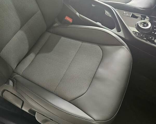 Серый Киа Niro, объемом двигателя 0 л и пробегом 26 тыс. км за 23000 $, фото 22 на Automoto.ua