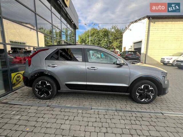 Серый Киа Niro, объемом двигателя 0 л и пробегом 40 тыс. км за 22900 $, фото 7 на Automoto.ua