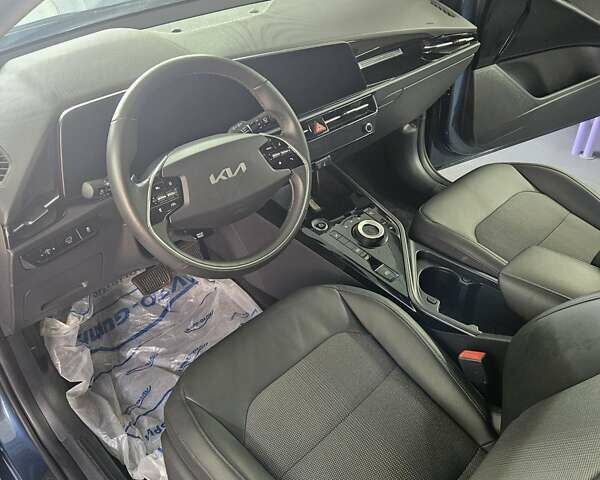 Серый Киа Niro, объемом двигателя 0 л и пробегом 26 тыс. км за 23000 $, фото 17 на Automoto.ua