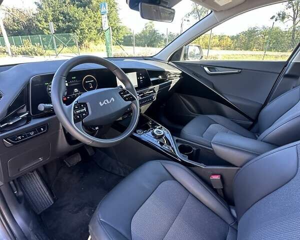 Сірий Кіа Niro, об'ємом двигуна 0 л та пробігом 36 тис. км за 23999 $, фото 31 на Automoto.ua