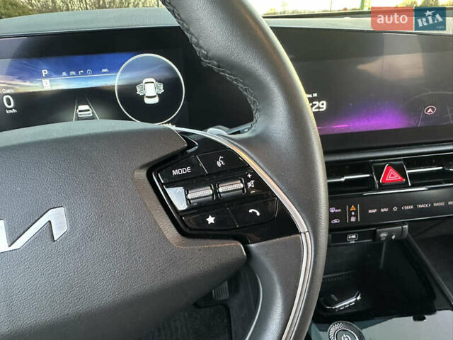 Серый Киа Niro, объемом двигателя 0 л и пробегом 80 тыс. км за 23750 $, фото 67 на Automoto.ua