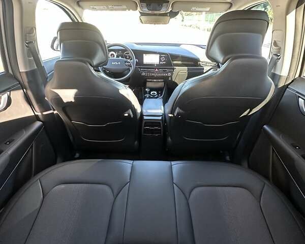 Серый Киа Niro, объемом двигателя 0 л и пробегом 36 тыс. км за 23999 $, фото 44 на Automoto.ua