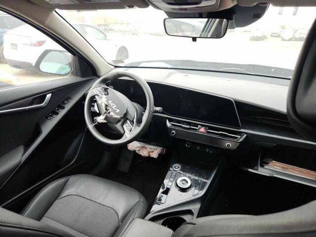 Сірий Кіа Niro, об'ємом двигуна 0 л та пробігом 59 тис. км за 10700 $, фото 10 на Automoto.ua