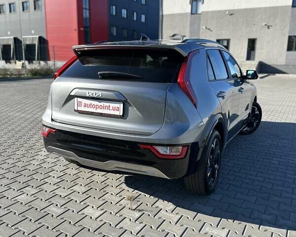 Серый Киа Niro, объемом двигателя 0 л и пробегом 36 тыс. км за 23999 $, фото 9 на Automoto.ua