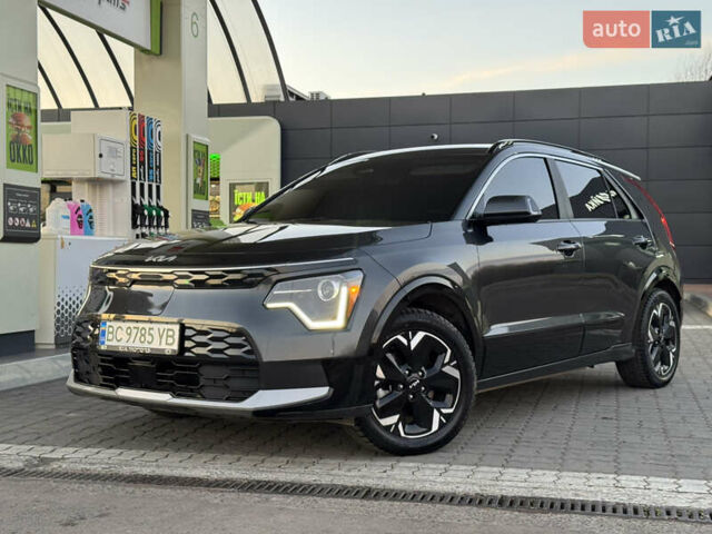 Серый Киа Niro, объемом двигателя 0 л и пробегом 80 тыс. км за 23750 $, фото 36 на Automoto.ua