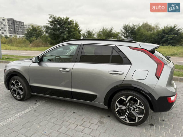 Сірий Кіа Niro, об'ємом двигуна 1.58 л та пробігом 52 тис. км за 23700 $, фото 11 на Automoto.ua