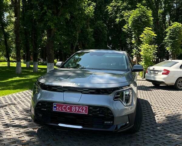 Серый Киа Niro, объемом двигателя 0 л и пробегом 3 тыс. км за 23777 $, фото 13 на Automoto.ua