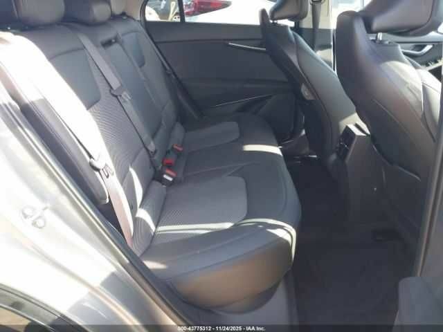 Сірий Кіа Niro, об'ємом двигуна 0 л та пробігом 1 тис. км за 9000 $, фото 7 на Automoto.ua