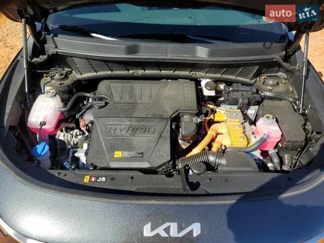 Сірий Кіа Niro, об'ємом двигуна 1.58 л та пробігом 8 тис. км за 8500 $, фото 11 на Automoto.ua