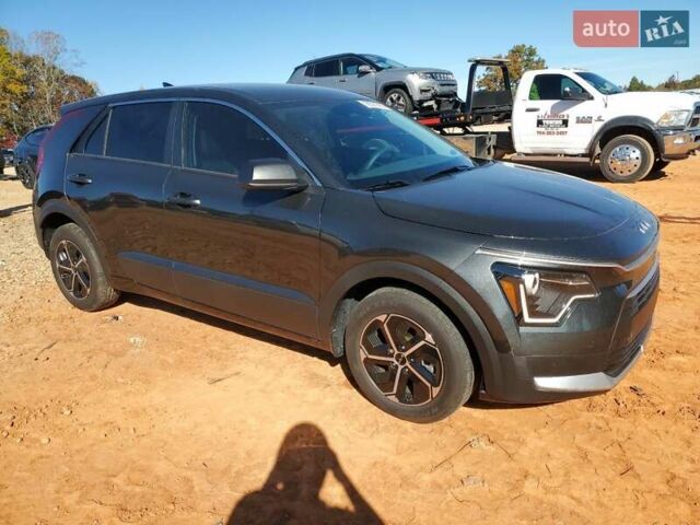 Сірий Кіа Niro, об'ємом двигуна 1.58 л та пробігом 8 тис. км за 8500 $, фото 3 на Automoto.ua