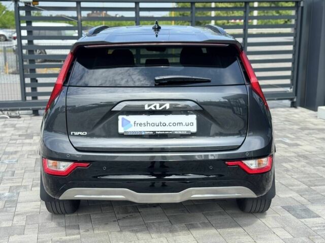 Сірий Кіа Niro, об'ємом двигуна 0 л та пробігом 31 тис. км за 23500 $, фото 11 на Automoto.ua